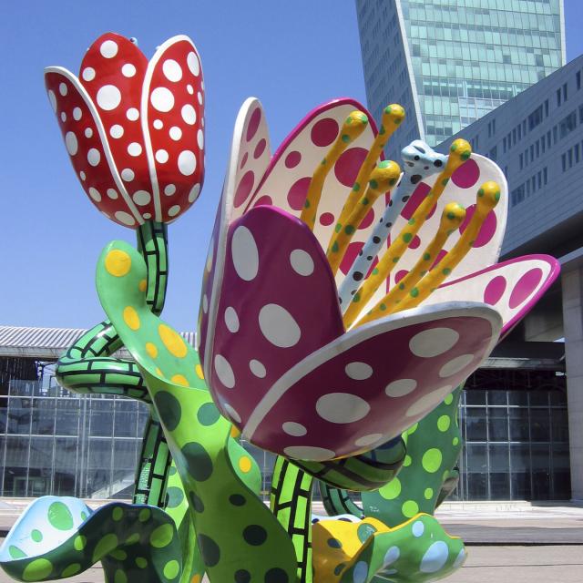 Lille_Euralille_Les Tulipes De Shangri La ©office De Tourisme De Lille_Laurent Ghesquiere