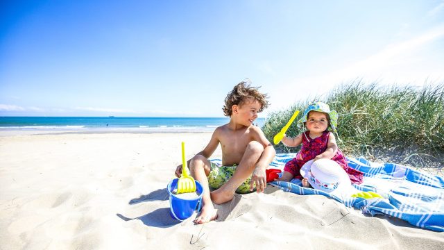 Boulonnais, Boulogne sur Mer, à la plage en famille credits P.Ledez Otbco